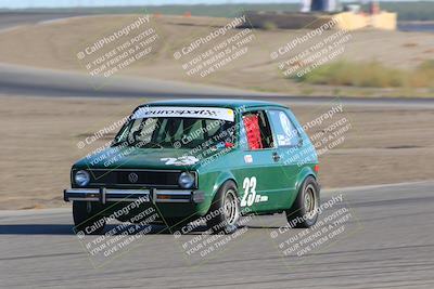 media/Sep-04-2022-CalClub SCCA (Sun) [[1ba13493be]]/Group 4/Phil Hill/